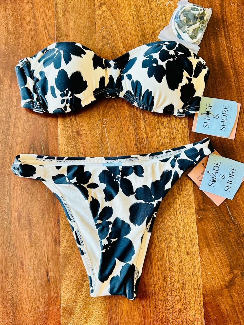 Shade & Shore Black and White Floral Bandeau & Cheeky Bottoms Bikini Set